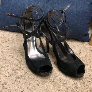 Guess strappy black heels